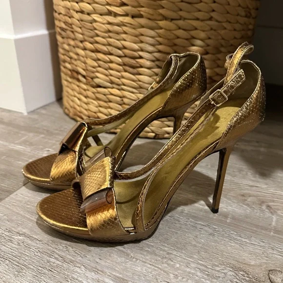 Burberry Prorsum Berkeley Snakeskin Bow Metallic Heel Size EU 40